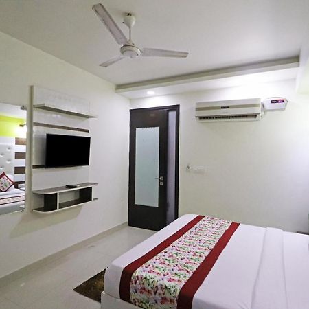 Hotel Star Inn Suite - Delhi Airport Nowe Delhi Zewnętrze zdjęcie